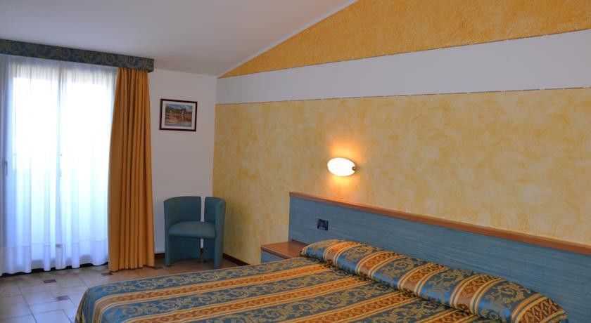 Dolci Colli Hotel 3*