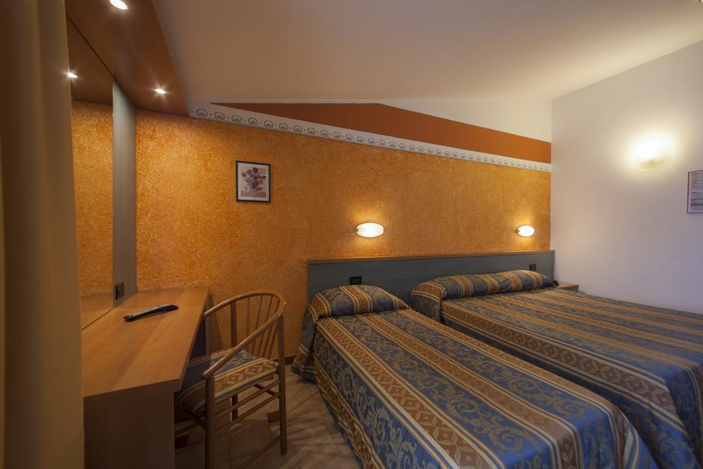 Hotel Dolci Colli 3*