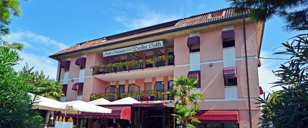 Hotel Dolci Colli 3*